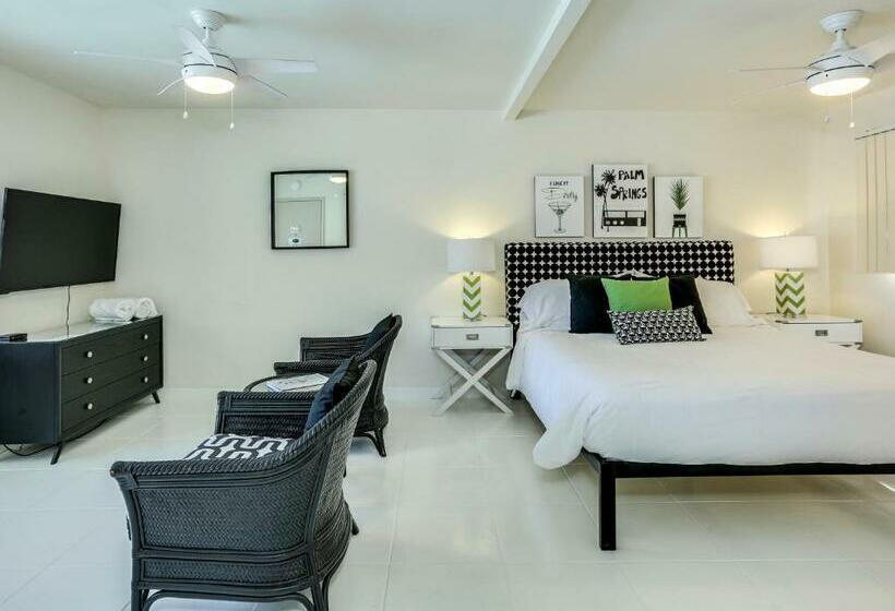 Estudio Estándar, The Three Fifty Hotel, A Kirkwood Collection