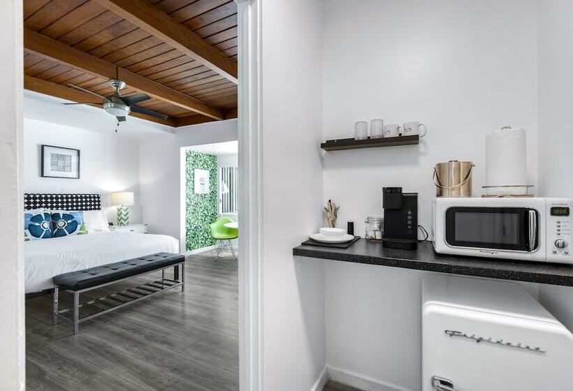 Habitación Deluxe, The Three Fifty Hotel, A Kirkwood Collection