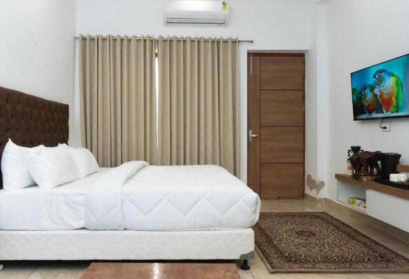 Люкс Superior, The Lodgers Hotel Near India Expo Centre & Mart Greater Noida