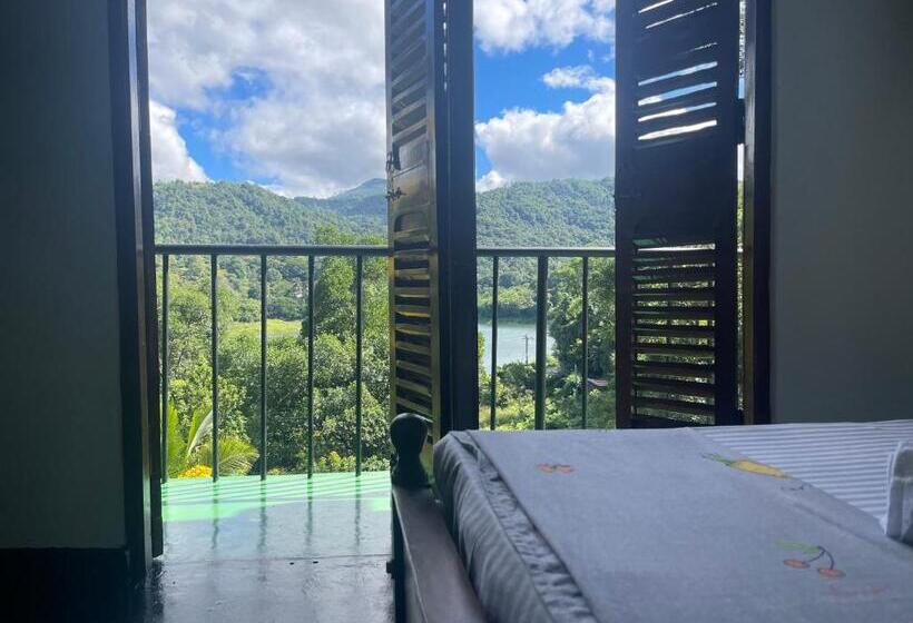اتاق استاندارد, Eagles Lodge   Kandy