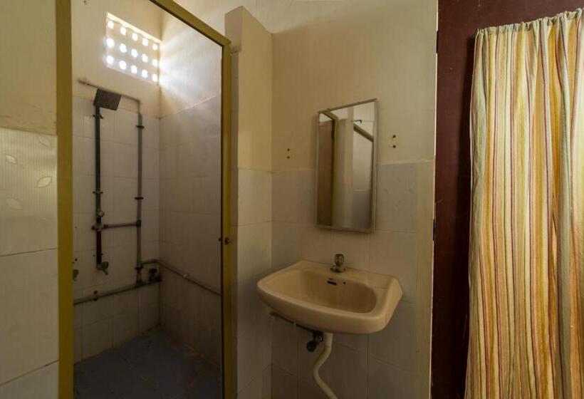 غرفة ديلوكس مطلّة علي البحر, Sacar Guest House