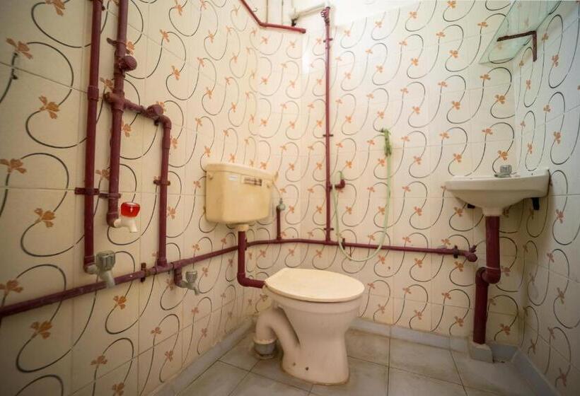 غرفة قياسية مطلّة علي الحديقة, Sacar Guest House