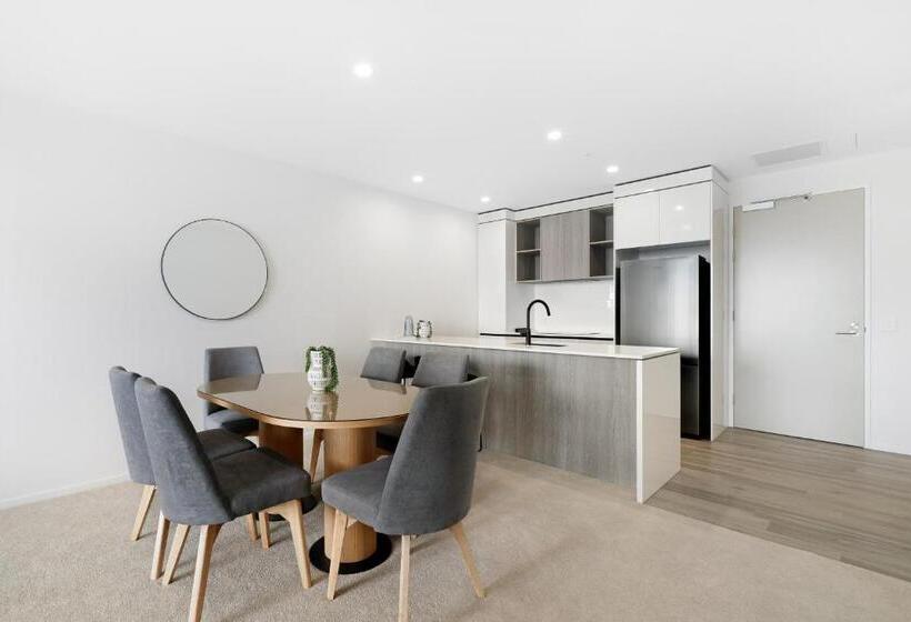 Апартаменты 2 Спальни, Sandbar Burleigh