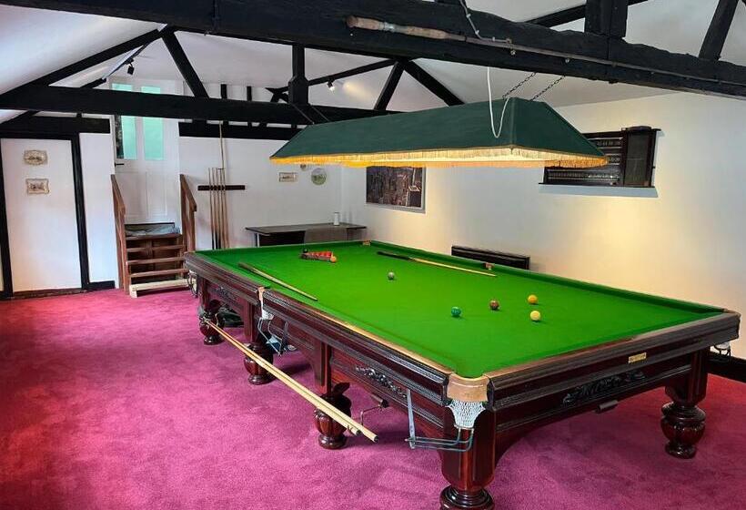 Номер Deluxe Вид на Сад, Yu’s Guest House