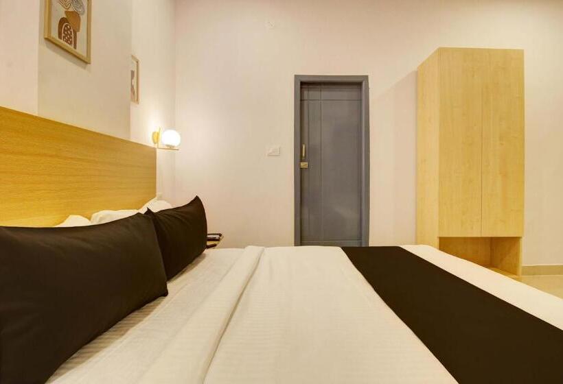 חדר קלאסי לשלושה, Super Collection O Casa Grand Hotels Nacharam