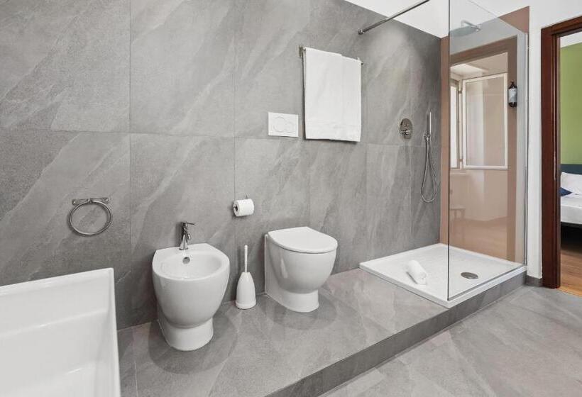 スタンダードルーム, Easy Stay Terni