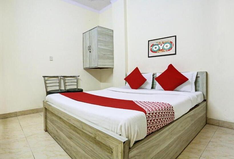 اتاق کلاسیک سه تخته, Oyo Flagship 81335 Hotel Khusi Inn
