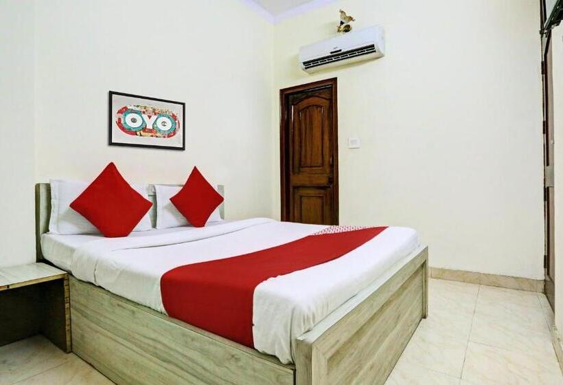 اتاق کلاسیک سه تخته, Oyo Flagship 81335 Hotel Khusi Inn
