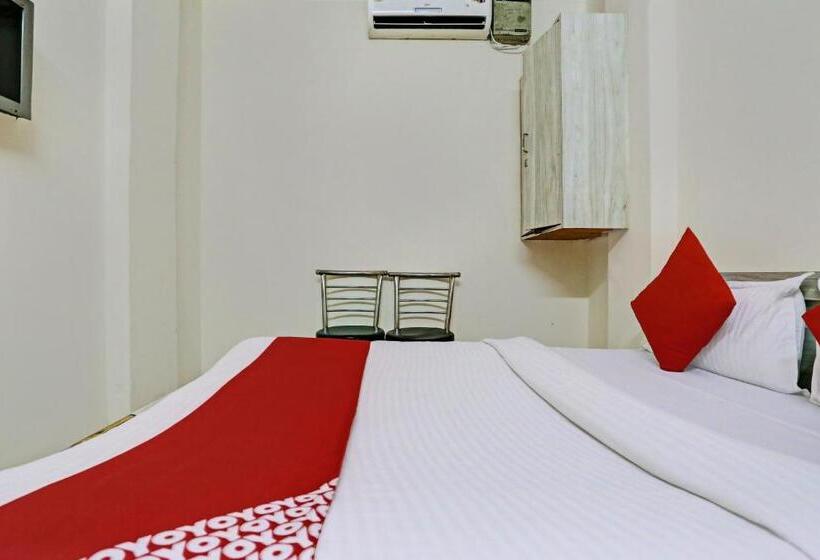 اتاق کلاسیک سه تخته, Oyo Flagship 81335 Hotel Khusi Inn