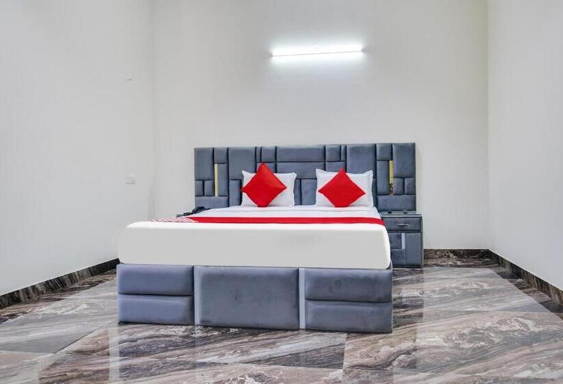 Трехместный Номер Классика, Flagship Hotel City Park