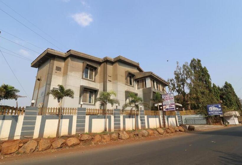 اتاق استاندارد با تخت بزرگ, Lake Suites By 29 Bungalow