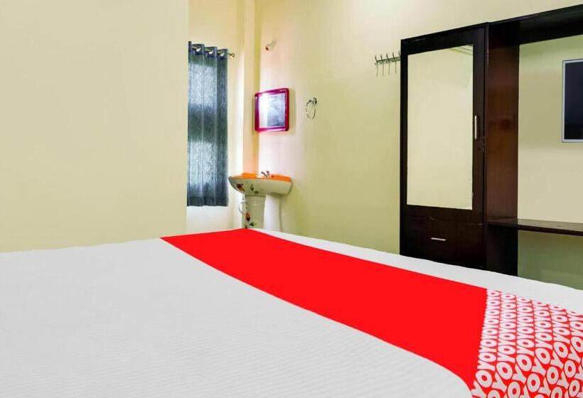 Трехместный Номер Классика, Oyo Flagship Vishnu Lodge