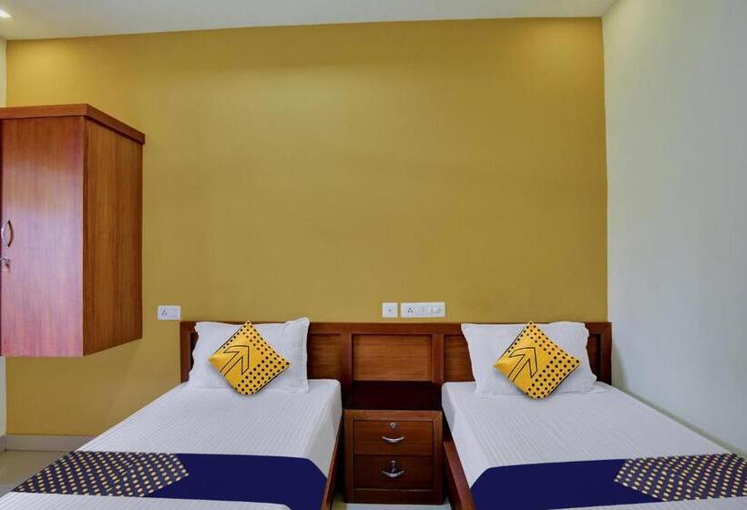 Номер Стандарт, Oyo Spot On 81130 Manorama Residency