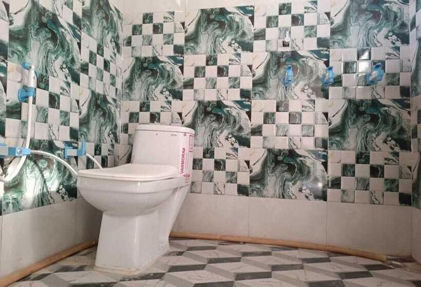 Трехместный Номер Классика, Oyo 81087 Hotel Relax Inn