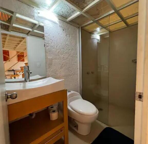 سوییت اجرایی, San Rafa  Home Office Suites