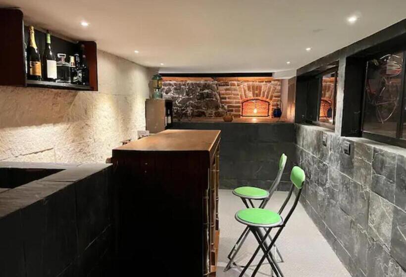 سوییت سوپریور, San Rafa  Home Office Suites