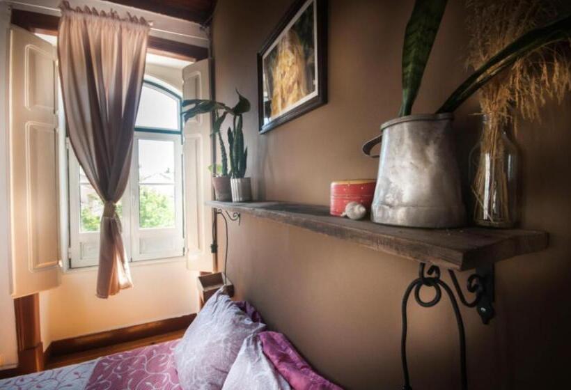 Номер Стандарт Совместная Ванная, Oliva Guesthouse