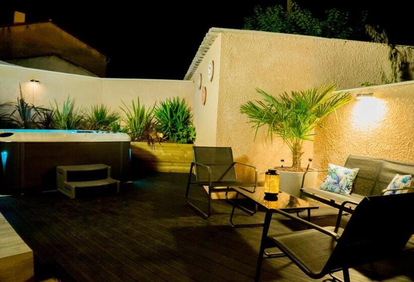 Стандартный Номер Кровать Кинг, Le Petit Paradis