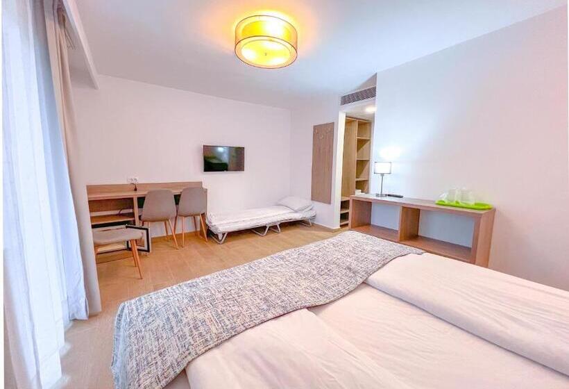 اتاق استاندارد, Aurora Rooms   290m From Aqua Park