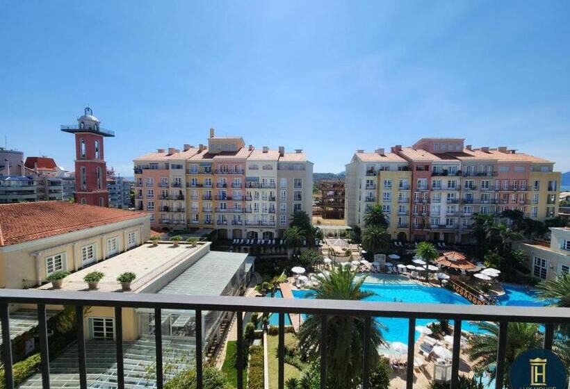 Люкс Вид на Бассейн, Il Campanario Villaggio Resort