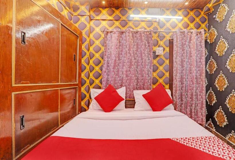 Трехместный Номер Классика, Oyo Flagship Manjushree P Guest House