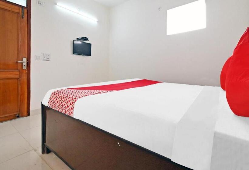 Трехместный Номер Классика, Oyo Gs Guest House