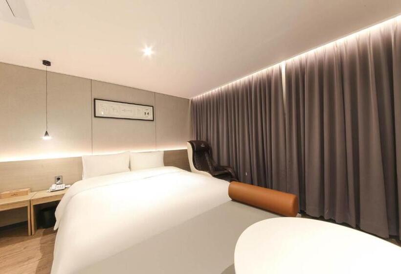 اتاق سوپریور, Hound Hotel Sasang