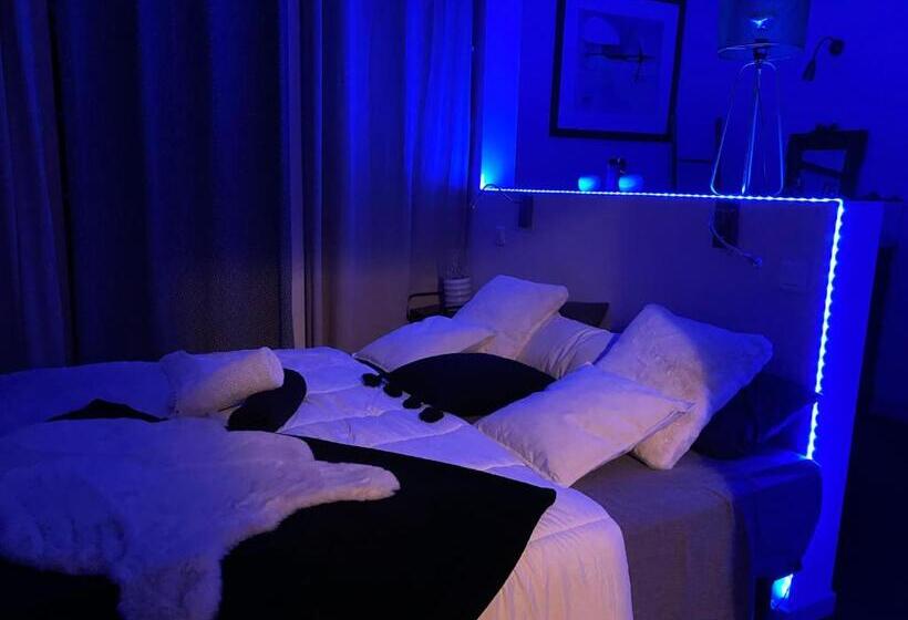 اتاق استاندارد, Loverdose Cocon