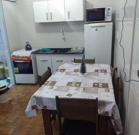 패밀리 룸, Residencial Fênix