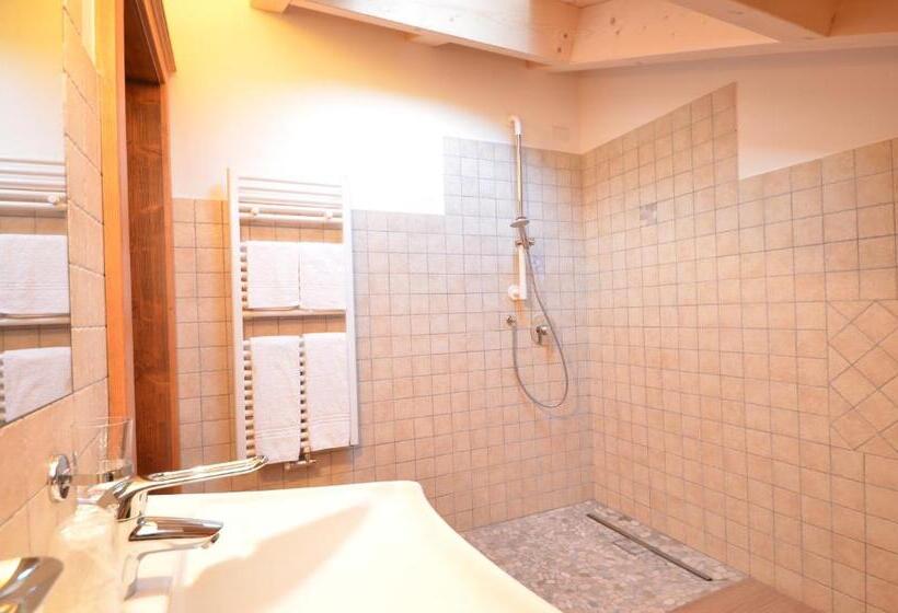 اتاق استاندارد, Agritur Agua Biencia