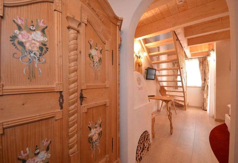 اتاق سوپریور خانوادگی, Agritur Agua Biencia