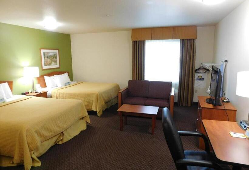 Номер Superior Адаптированный для Инвалидов, Days Inn & Suites By Wyndham Rochester South