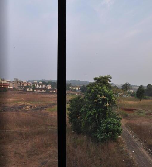 اتاق اکونومی, Dewa Goa
