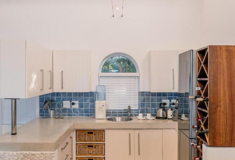 ویلای 2 خوابه, Villa Santorini