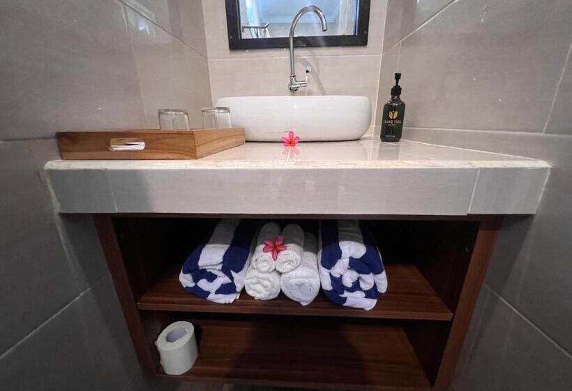 Полулюкс Вид на Море, Grand Yuna Hotel Nusa Penida