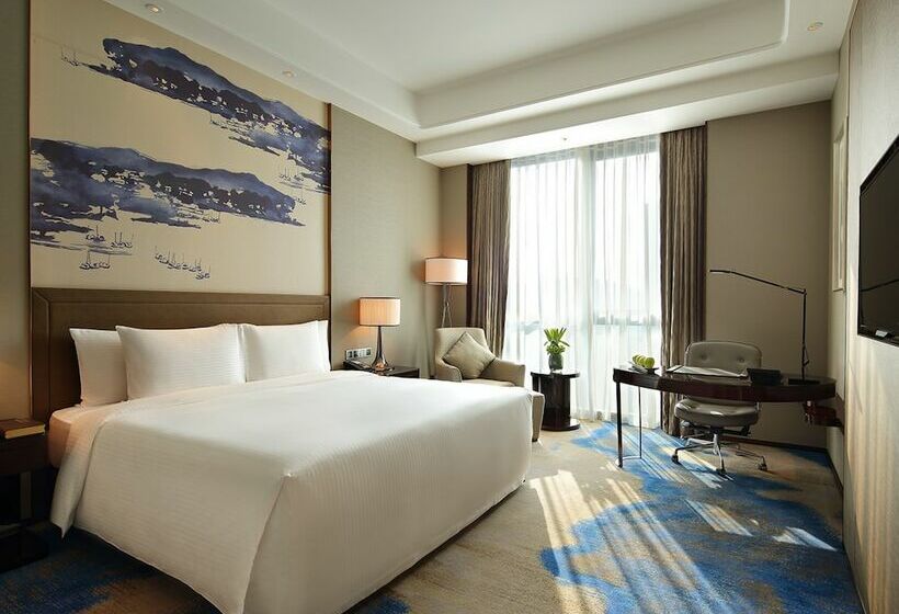 Номер Deluxe, Wanda Realm Neijiang