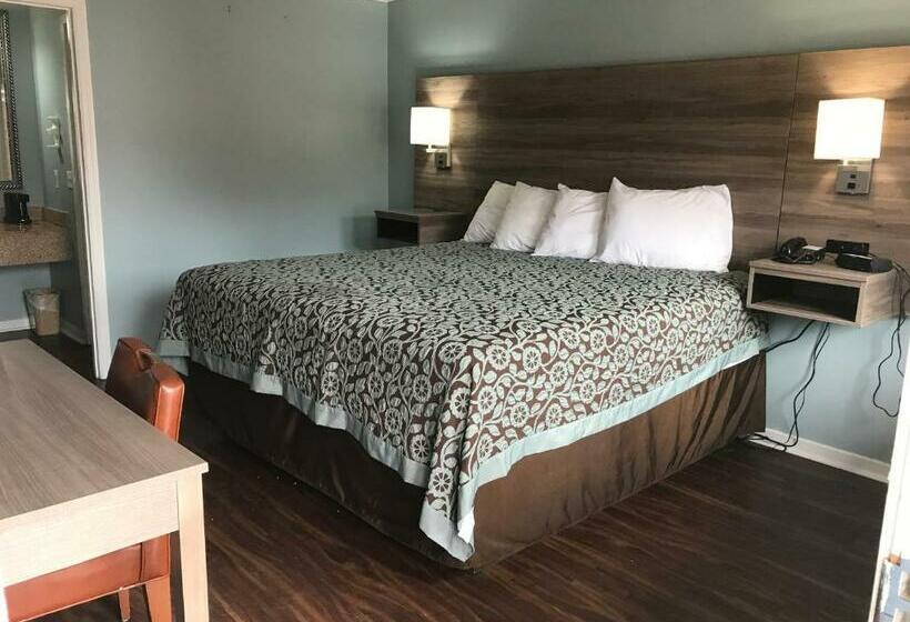带大床的标准间, Winton Inn & Suites