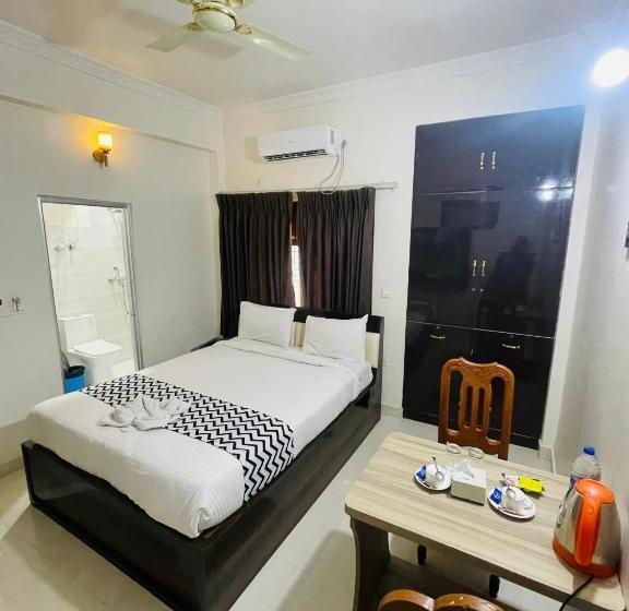 اتاق لوکس, Janakpur Inn