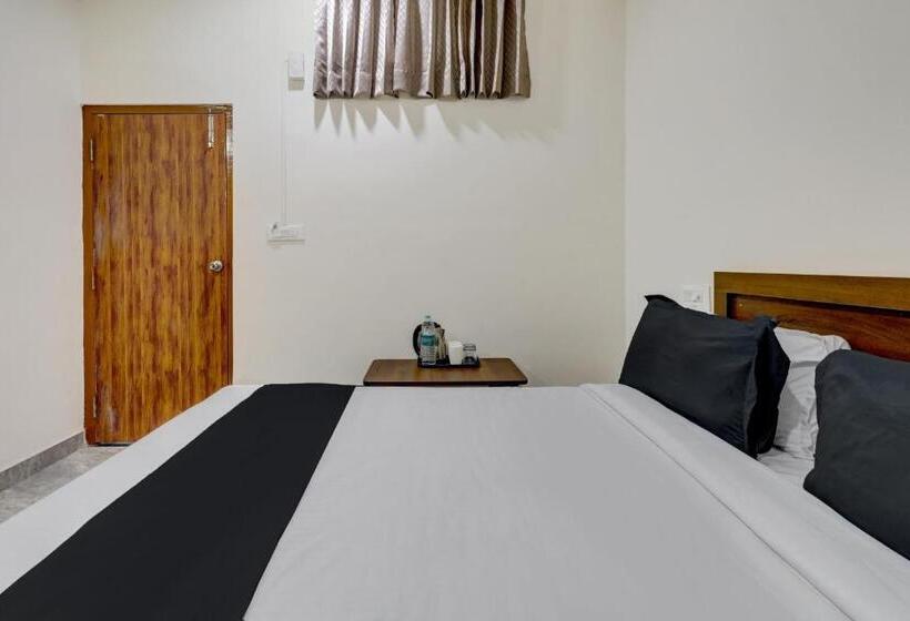 חדר קלאסי לשלושה, Staymaker Cheluva Deluxe Lodge