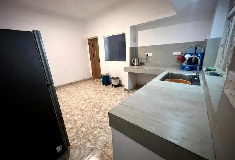Номер Economy, Delmond Lake   Anuradhapura