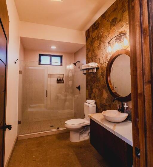 Suíte Deluxe Cama King, Flores De Sal Valle De Guadalupe