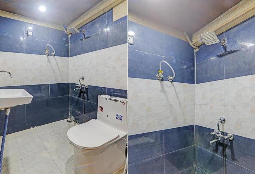 Трехместный Номер Классика, Collection O Hotel Bati Ghar And Resturant