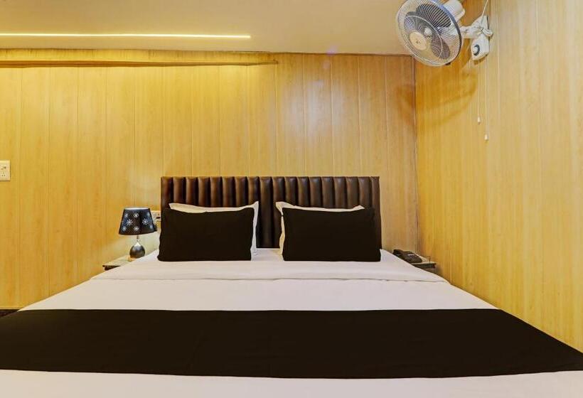 Трехместный Номер Классика, Collection O Hotel Bati Ghar And Resturant