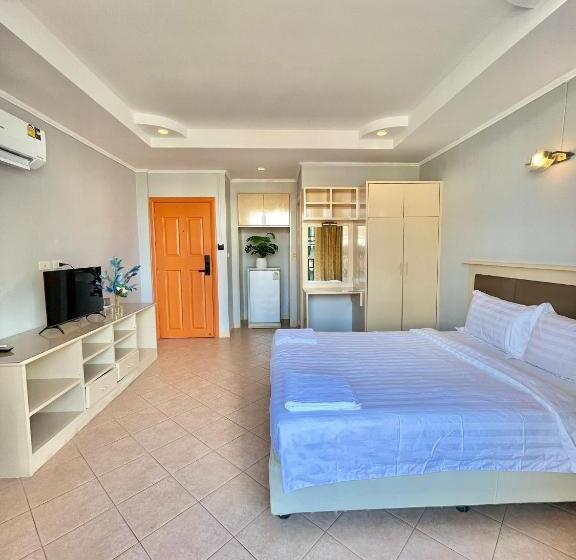 Номер Стандарт с Балконом, Nona Pattaya