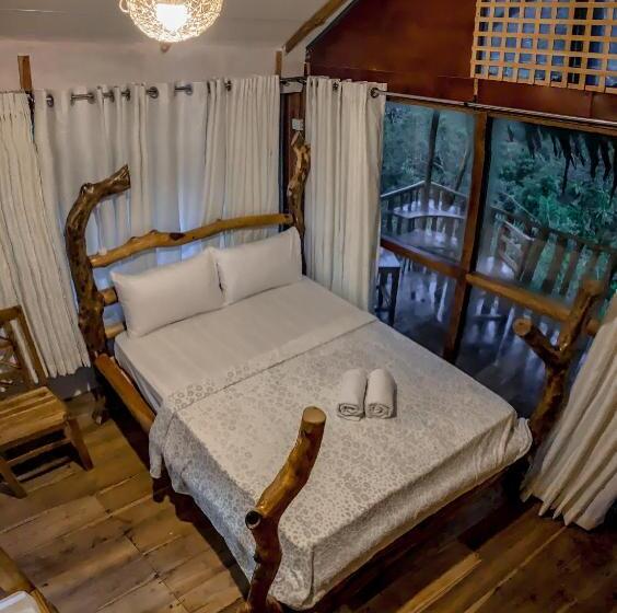 Номер Стандарт Вид на Горы, Lamiaceae Wood Cabin
