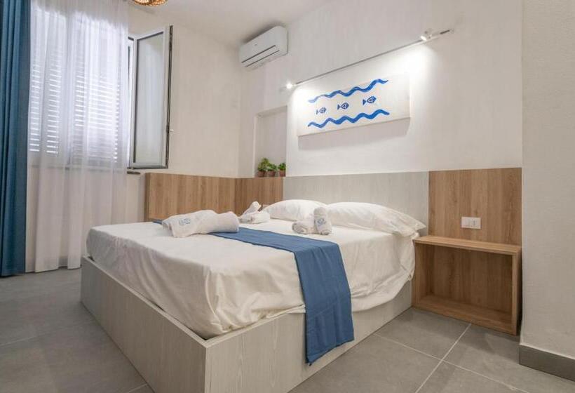 اتاق استاندارد سه نفره, Il Cortile Isola Casa Vacanze