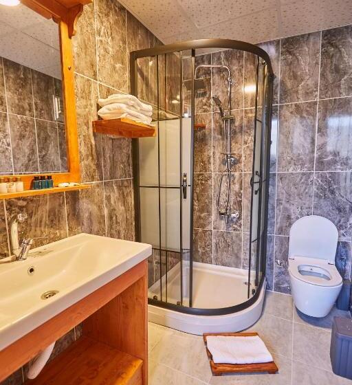 اتاق لوکس با بالکن, Sabina Hotel Near Grand Bazaar, City Center