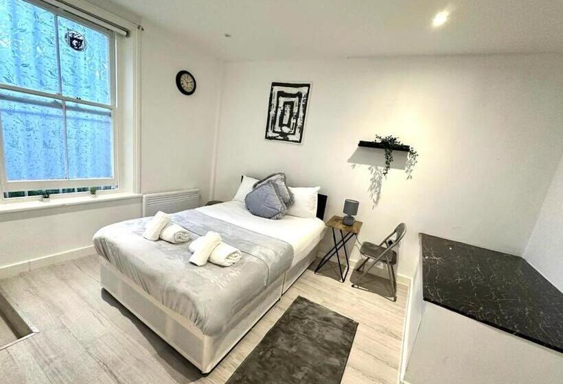 Номер Стандарт, Kent House Suites   Se26