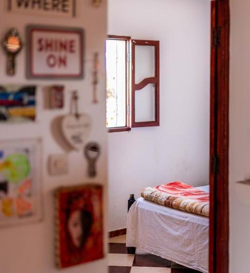 חדר סטנדרט חדר אמבטיה משותף, Ayour Hostel