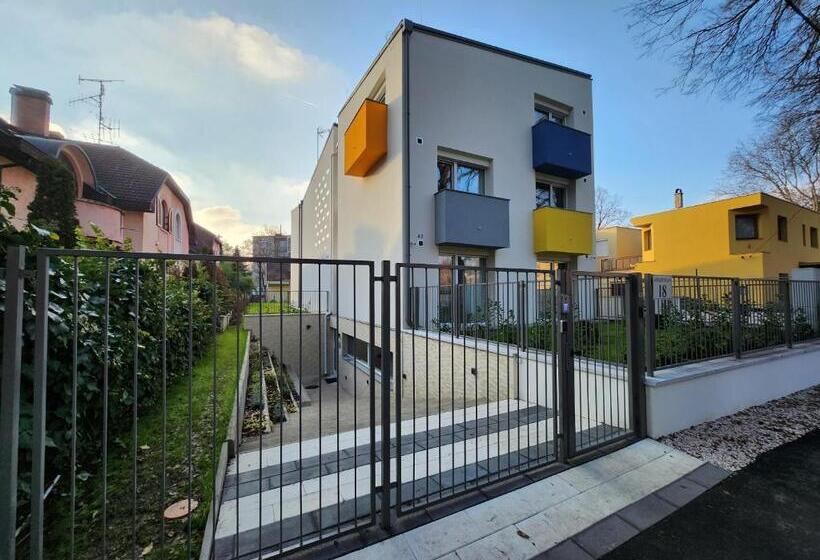 آپارتمان 1 خوابه, Apartman 18